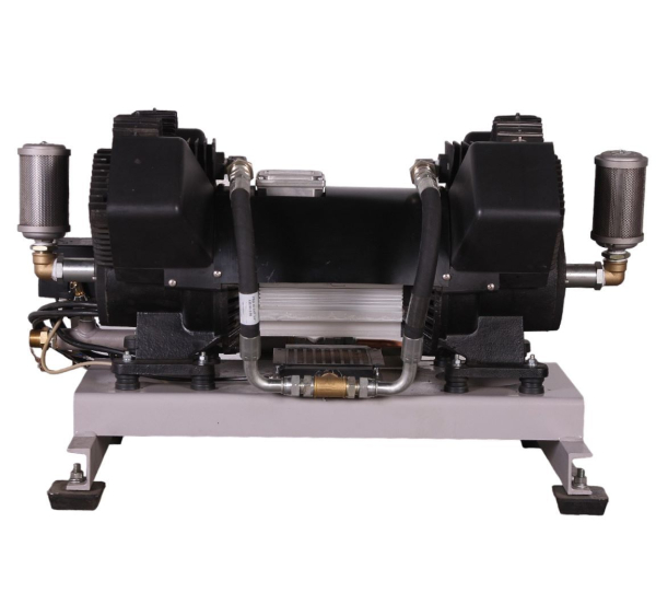 Поршневой компрессор Remeza СБ4/F-270.4V70 Поршневой компрессор Remeza СБ4/F-270.4V70 фото